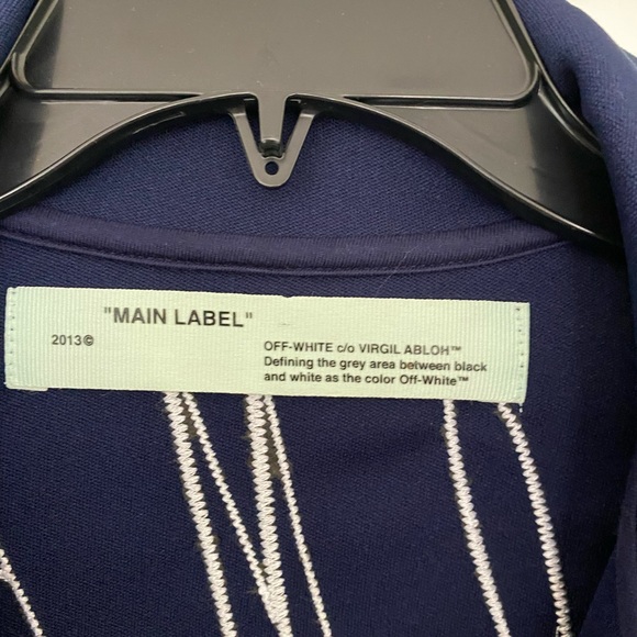 Brand NEW Ladies OFF WHITE jacket.Blue& white with words “Woman” on the back - Picture 4 of 7